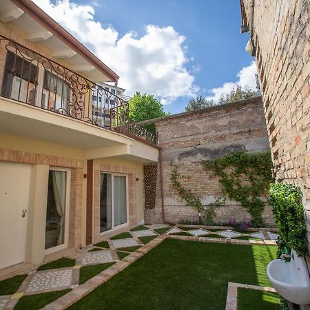 B&B Le Casette Chieti Eksteriør bilde